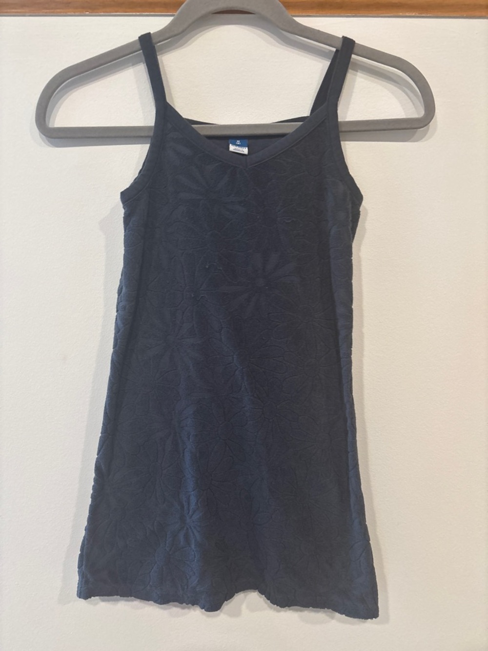 Girls M(8) Old Navy Debossed Floral Terry Cloth Dress in Navy